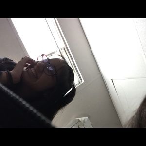 Meet your Posher, Ana